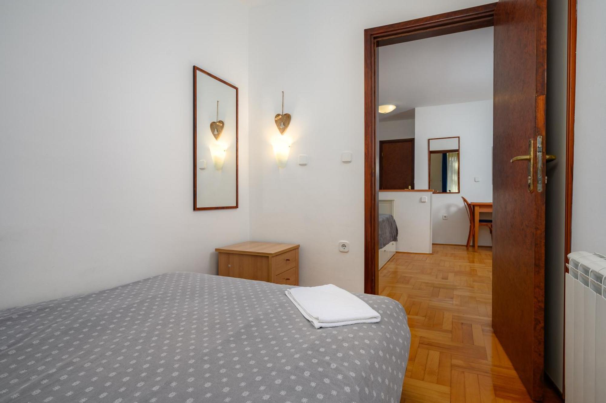 Apartment Valdepian 3Br With Balcony With Sea View บาซานิยา ภายนอก รูปภาพ